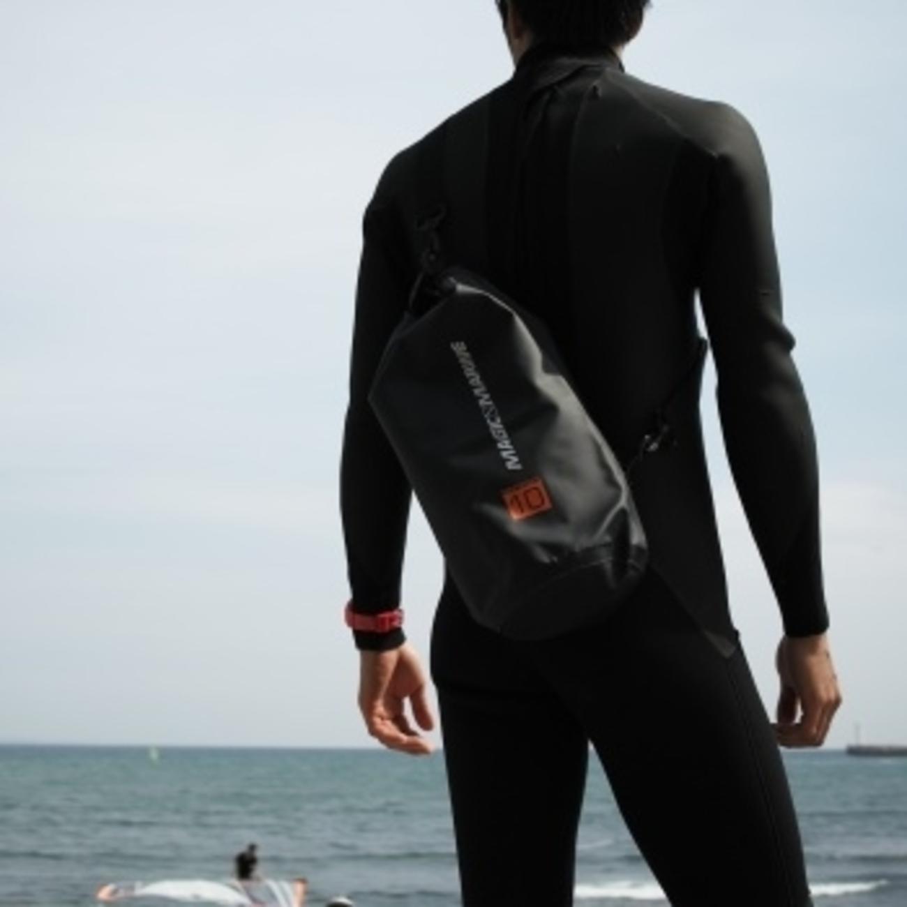 バッグ ショルダーバッグ 防水2WAYショルダーバッグ WELDED DUFFEL 10L